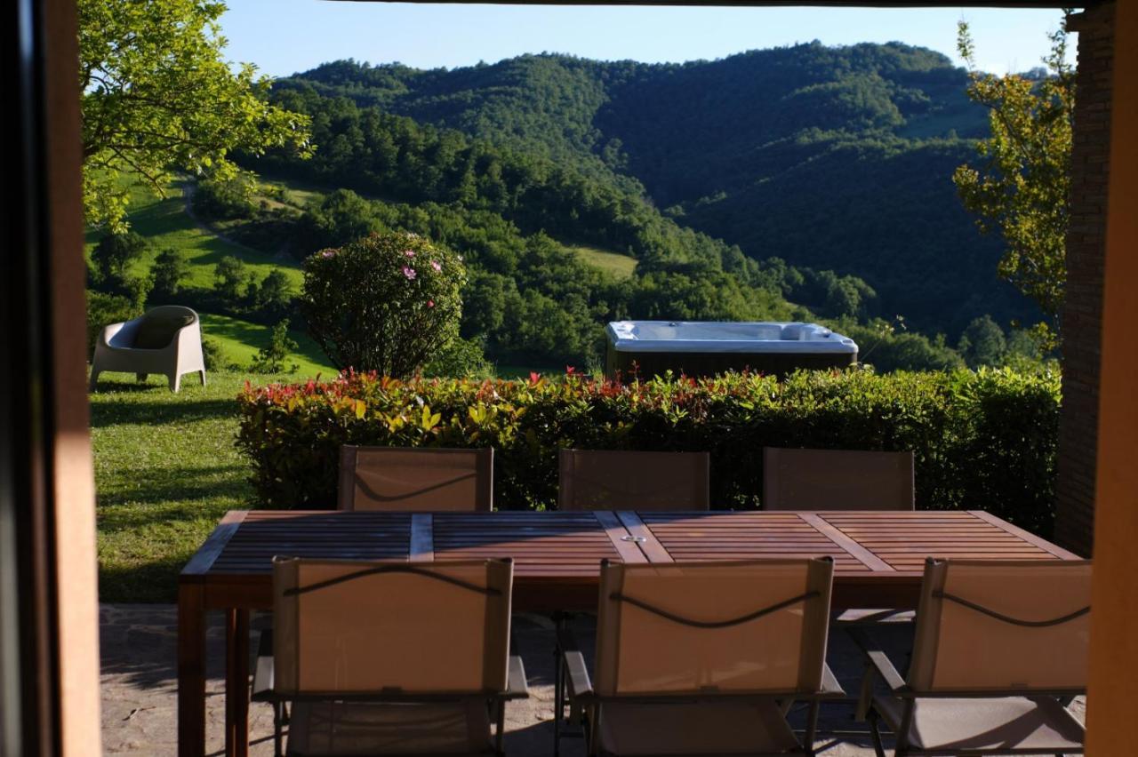 Casa Vacanze Colonnata Губбио Экстерьер фото
