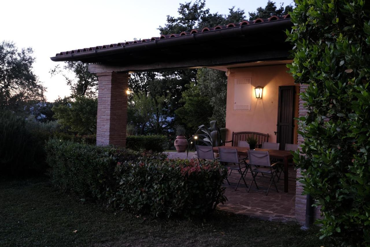 Casa Vacanze Colonnata Губбио Экстерьер фото