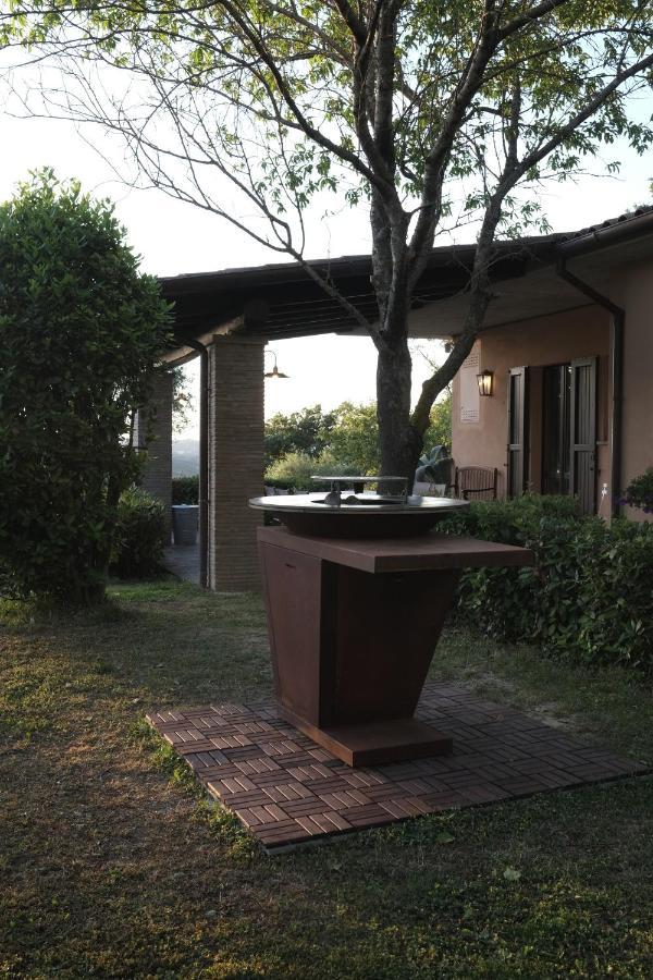 Casa Vacanze Colonnata Губбио Экстерьер фото
