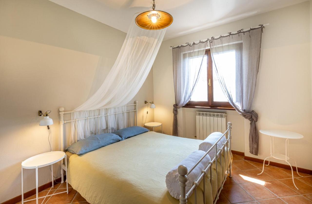 Casa Vacanze Colonnata Губбио Экстерьер фото