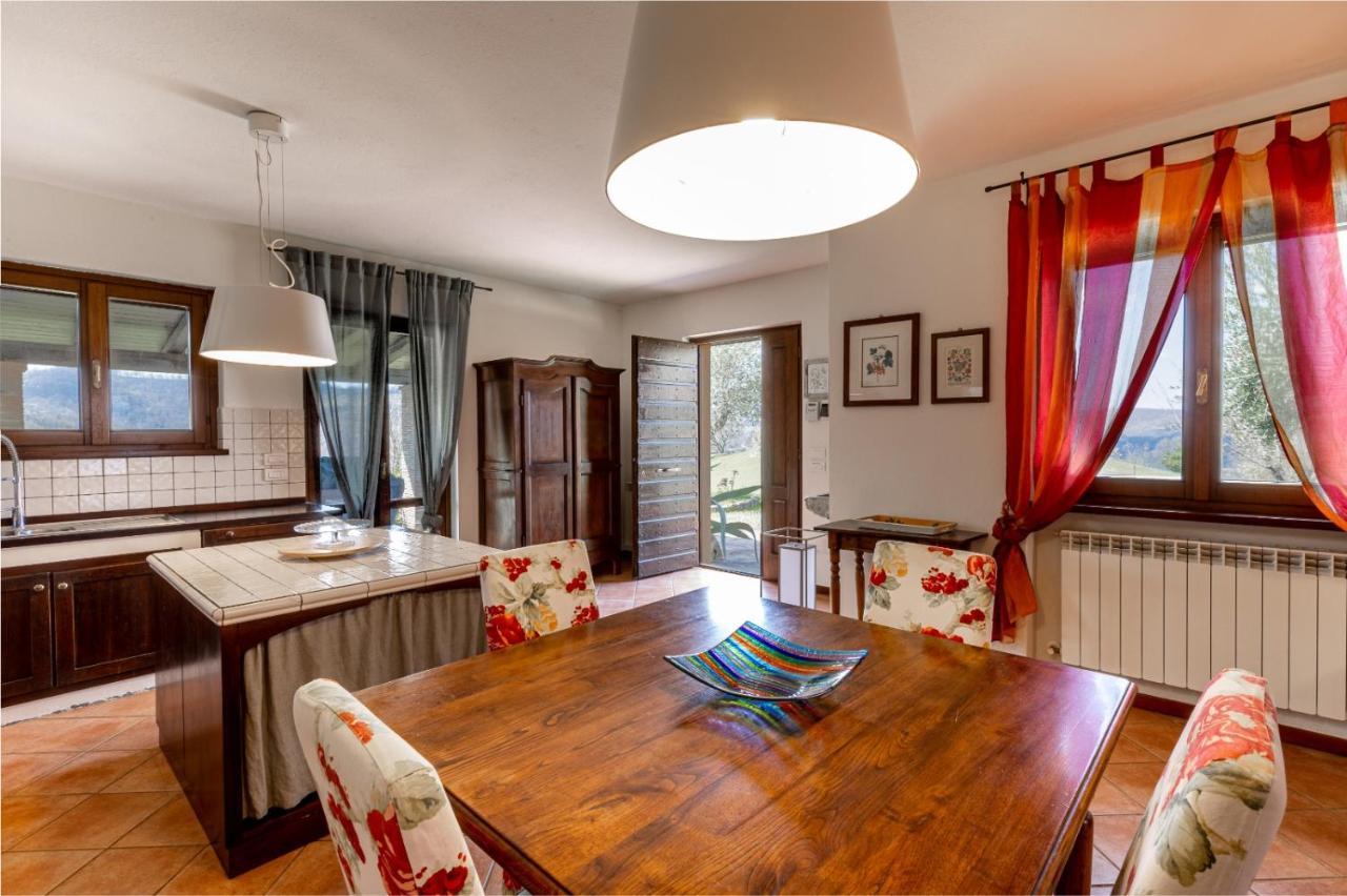 Casa Vacanze Colonnata Губбио Экстерьер фото